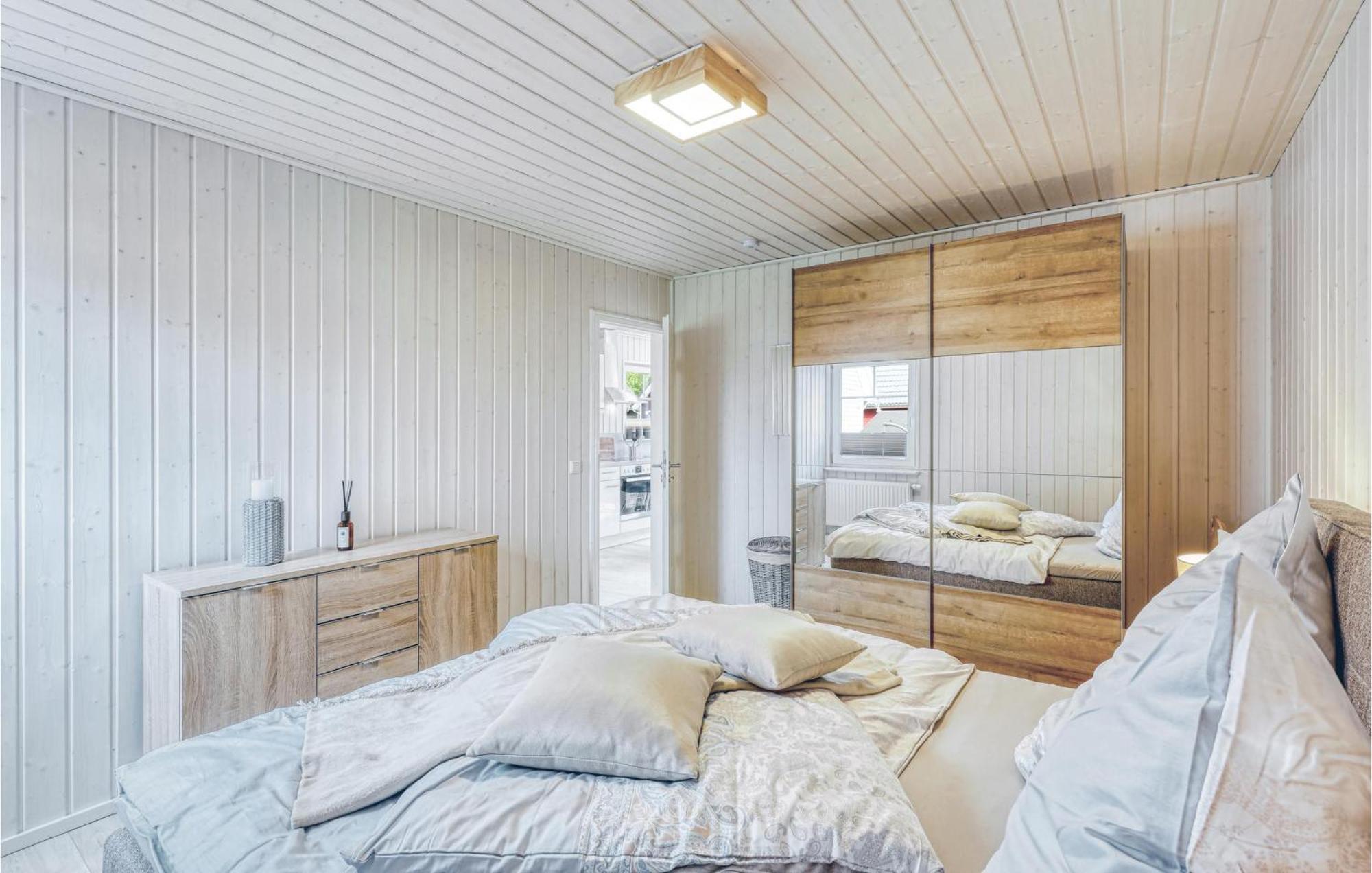 Amazing home in Zerpenschleuse with WiFi&2 Bedrooms Exterior foto